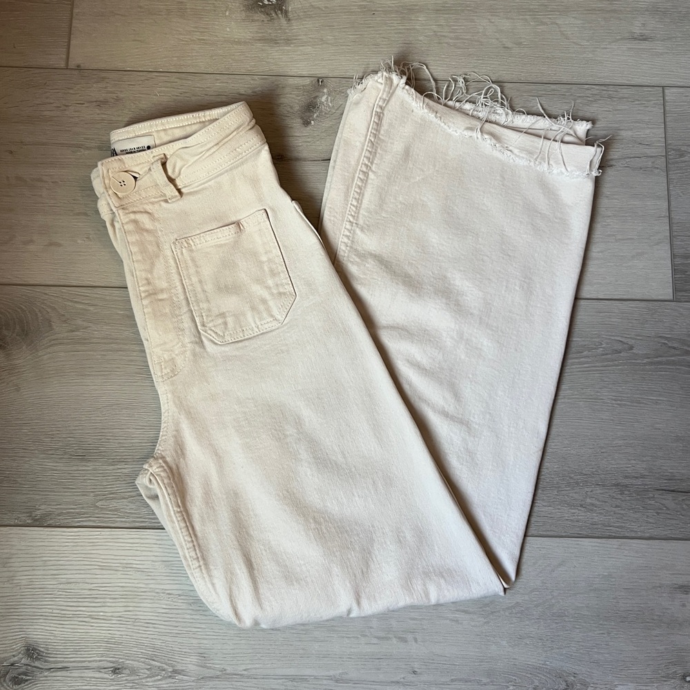 ZARA WIDE LEG JEANS